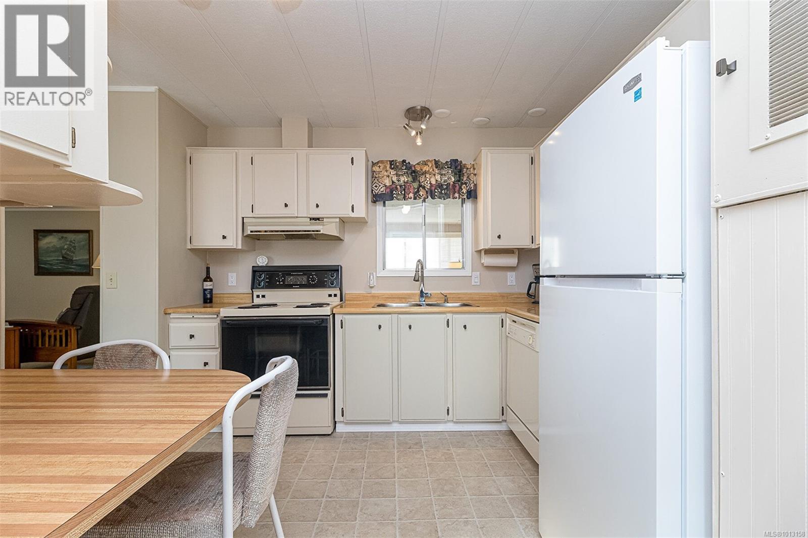  9359 Trailcreek Drive, Sidney