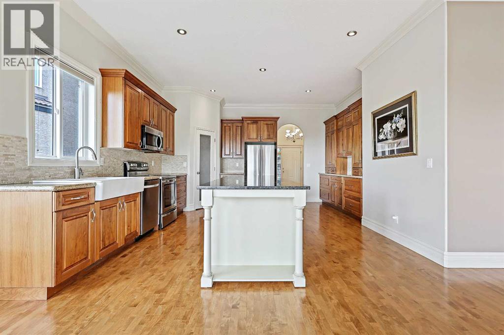 Single Family House Bungalow for Sale in  Royal Highland Road NW Royal Oak Calgary 