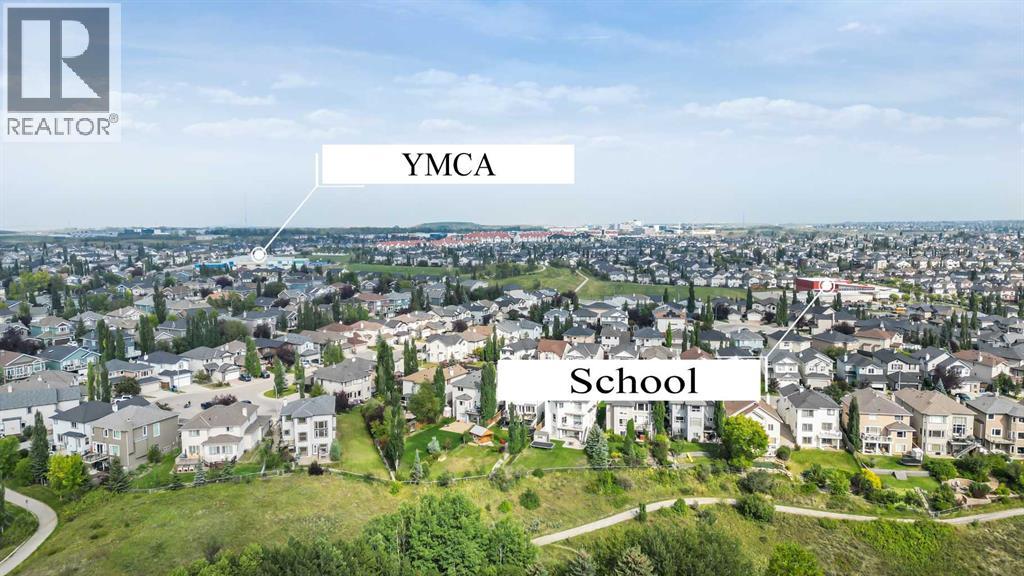 Single Family House Bungalow for Sale in  Royal Highland Road NW Royal Oak Calgary 