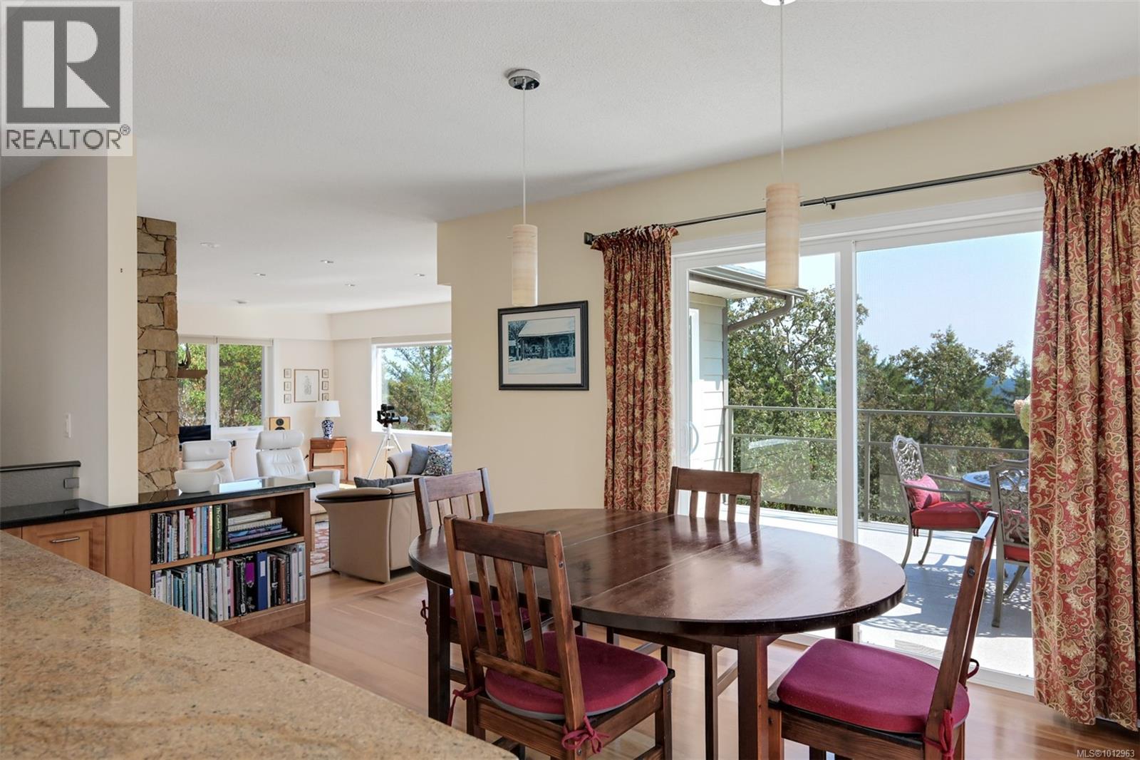  4801 Excelsior Road, Saanich