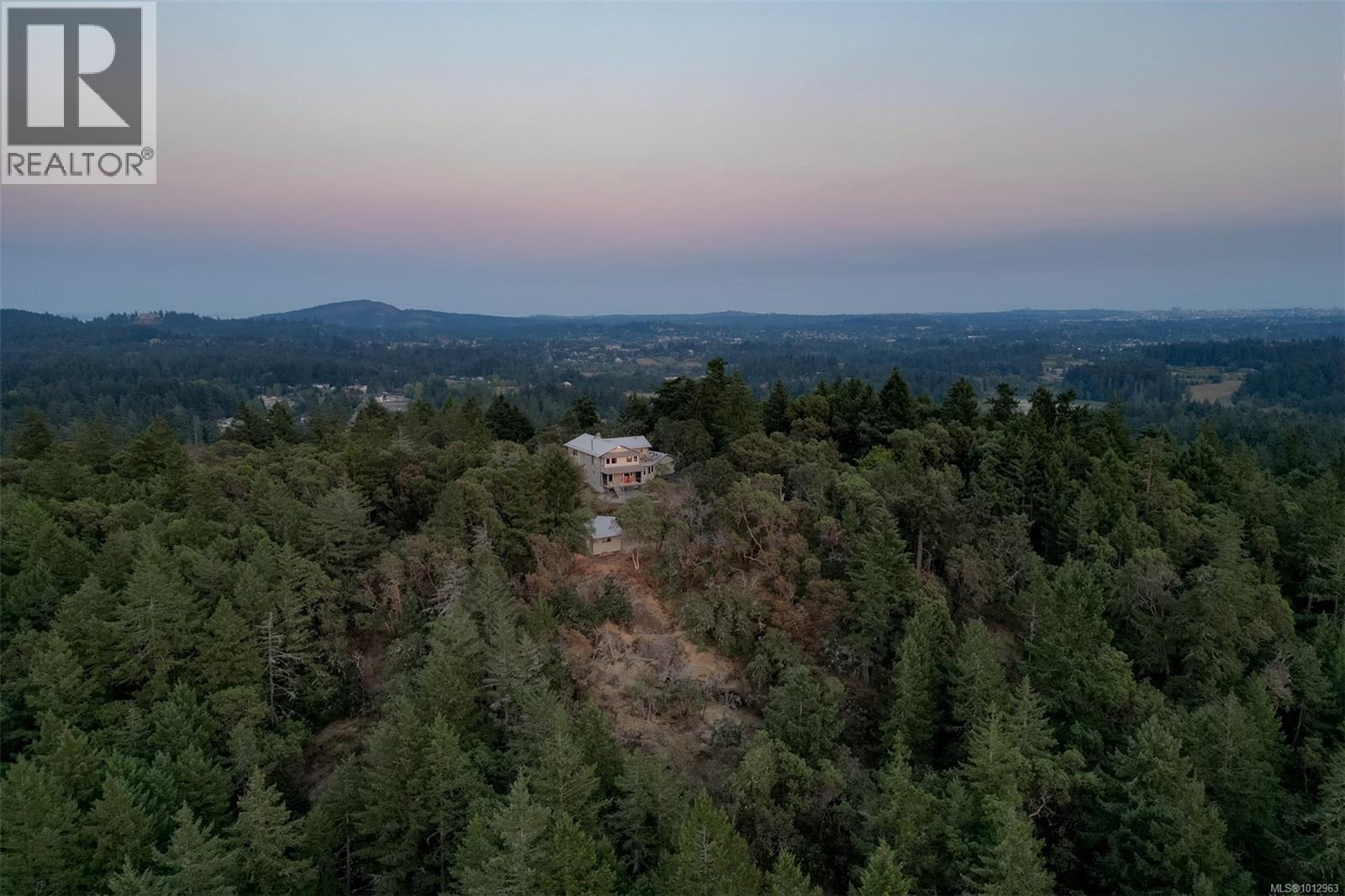  4801 Excelsior Road, Saanich