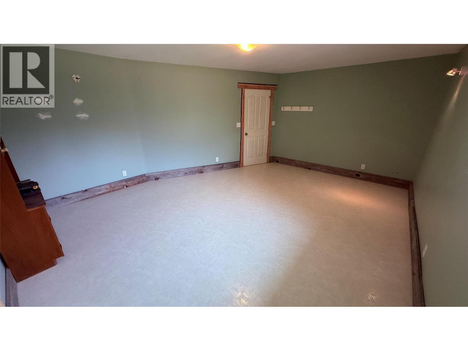 3300 MYERS CREEK Road, Midway