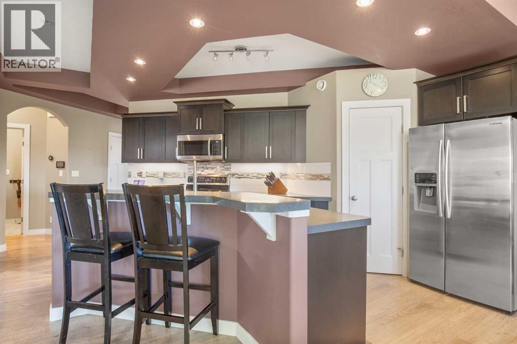 40 Iron Wolf Court, Lacombe
