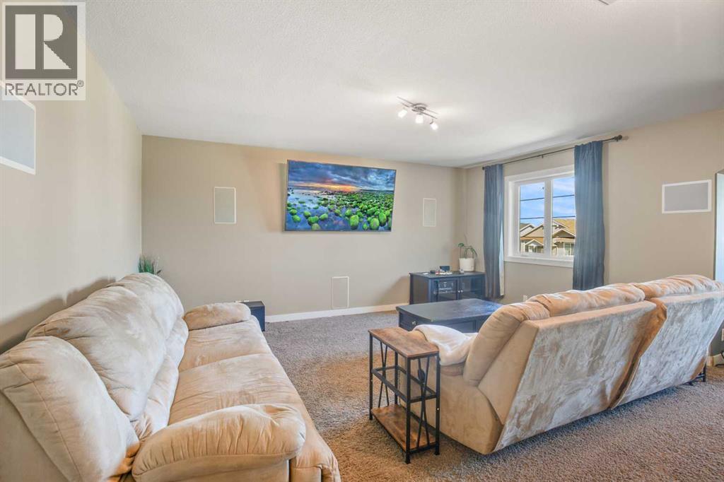 40 Iron Wolf Court, Lacombe