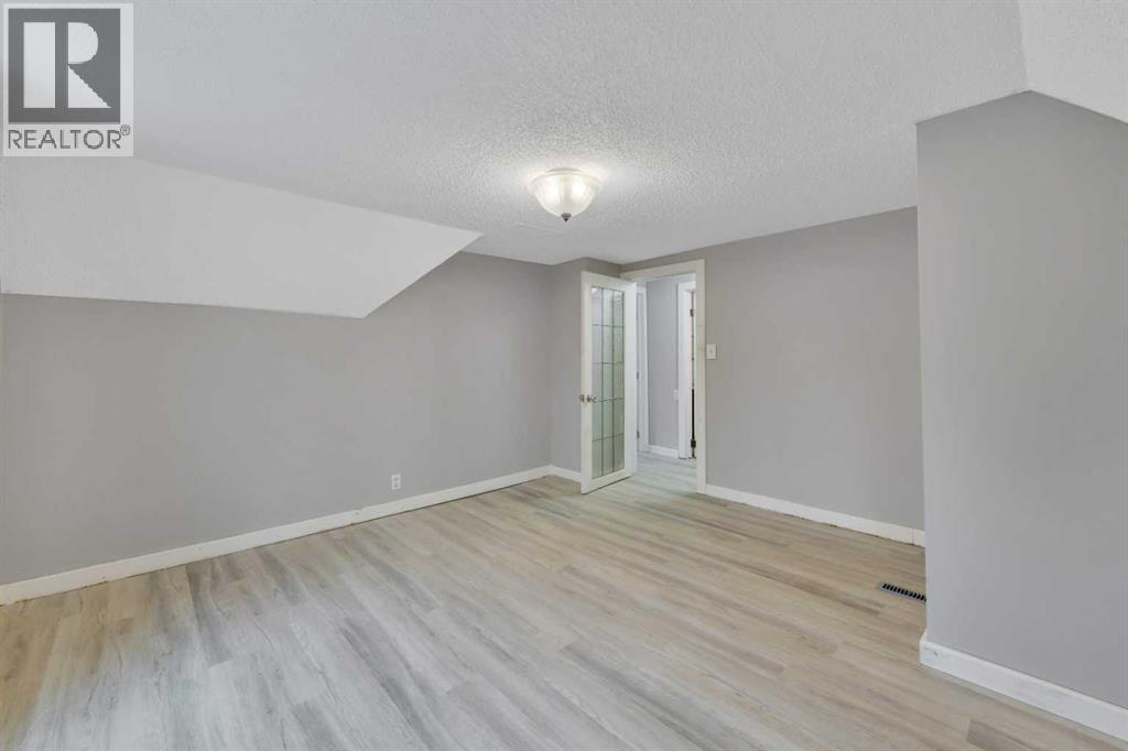 5140 48 Street, Innisfail