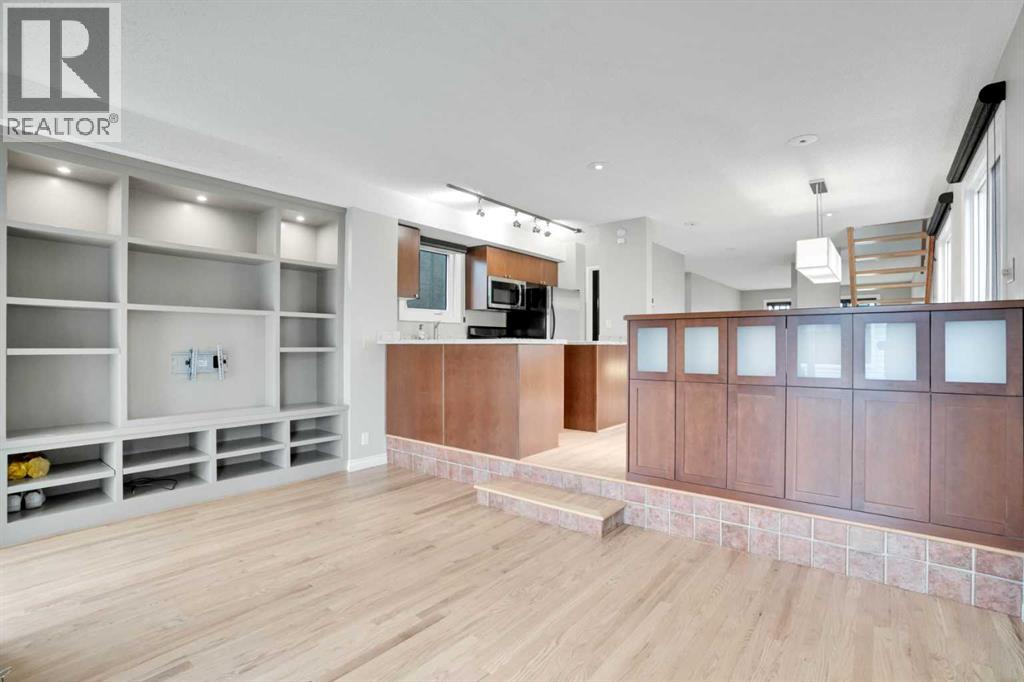 Single Family House for Sale in   Avenue NW Mount Pleasant Calgary 