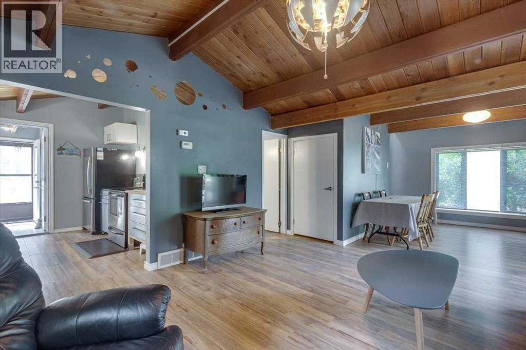 41513 Highway 771, Rural Lacombe County