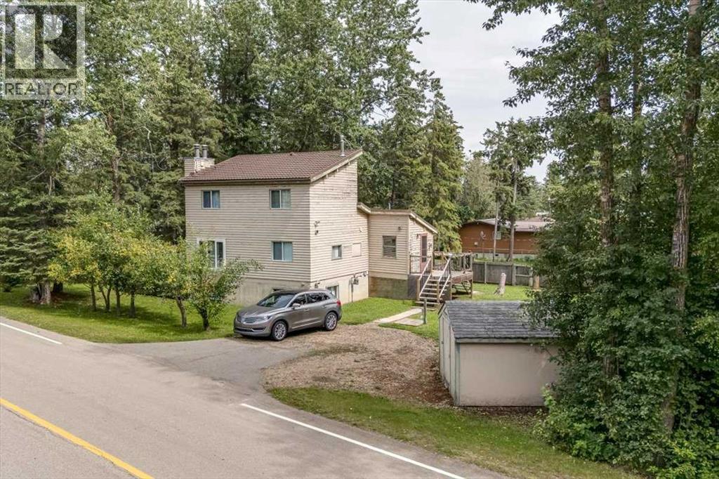 41513 Highway 771, Rural Lacombe County