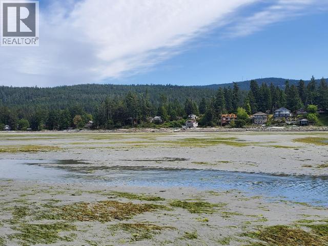 5205 GILLIES BAY ROAD, Texada Island