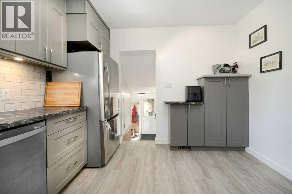 5238 52 Street, Lacombe