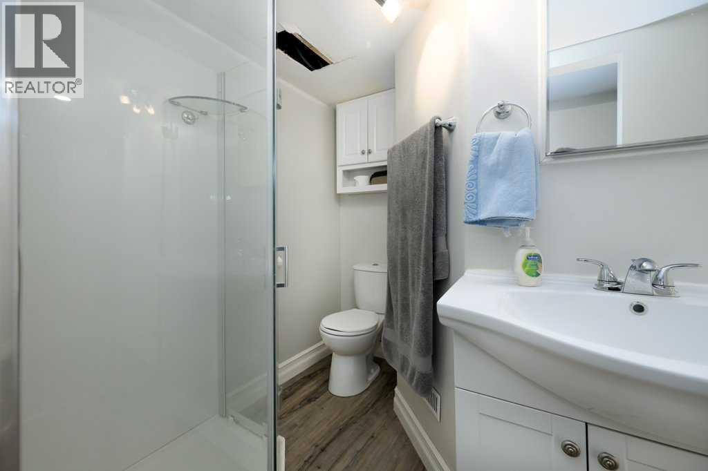 5238 52 Street, Lacombe