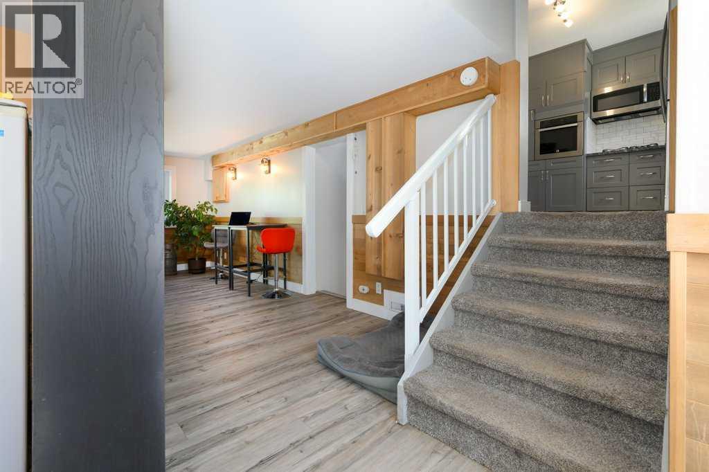 5238 52 Street, Lacombe