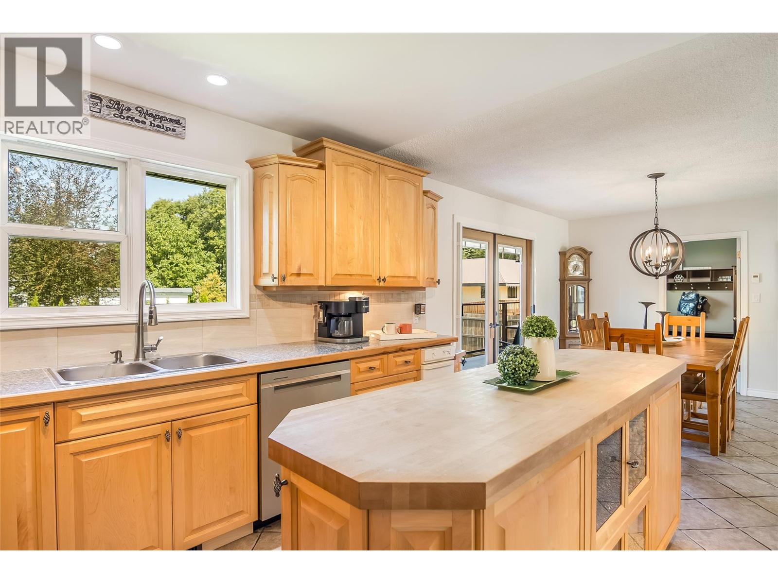 1824 Colbeck Road, Revelstoke