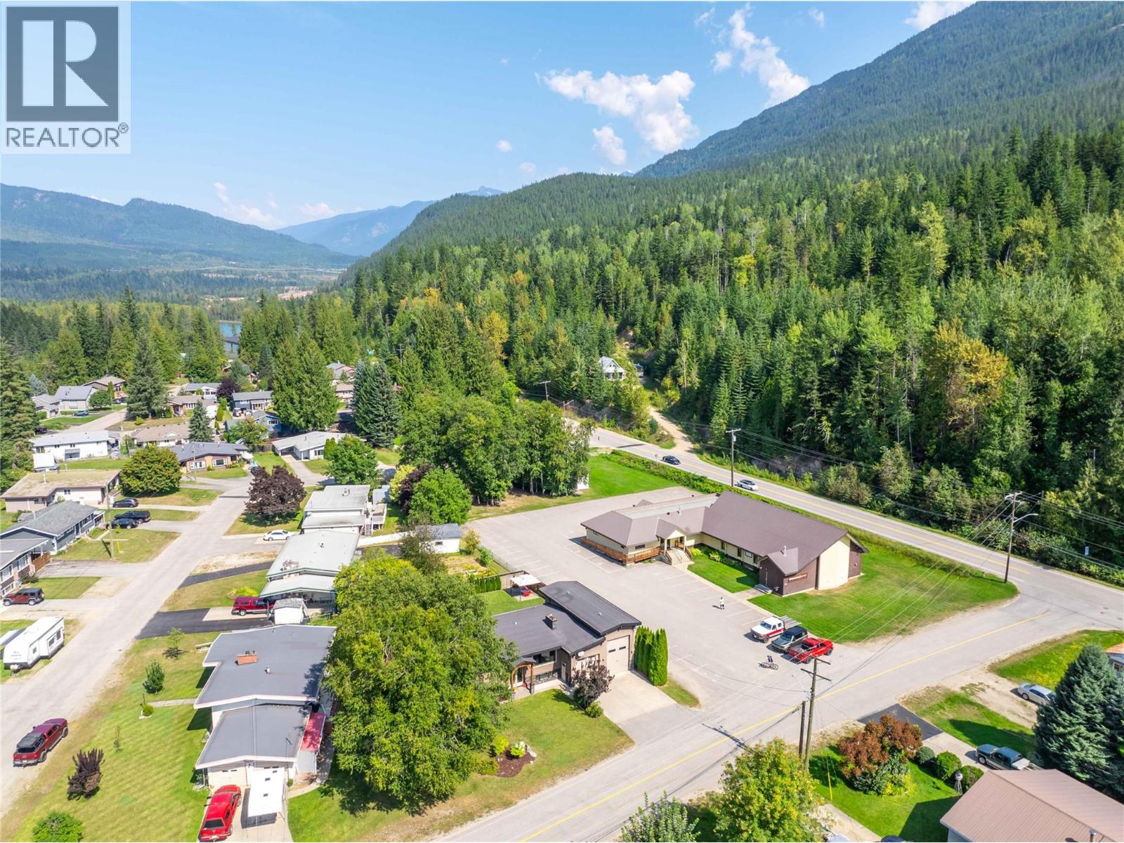 1824 Colbeck Road, Revelstoke