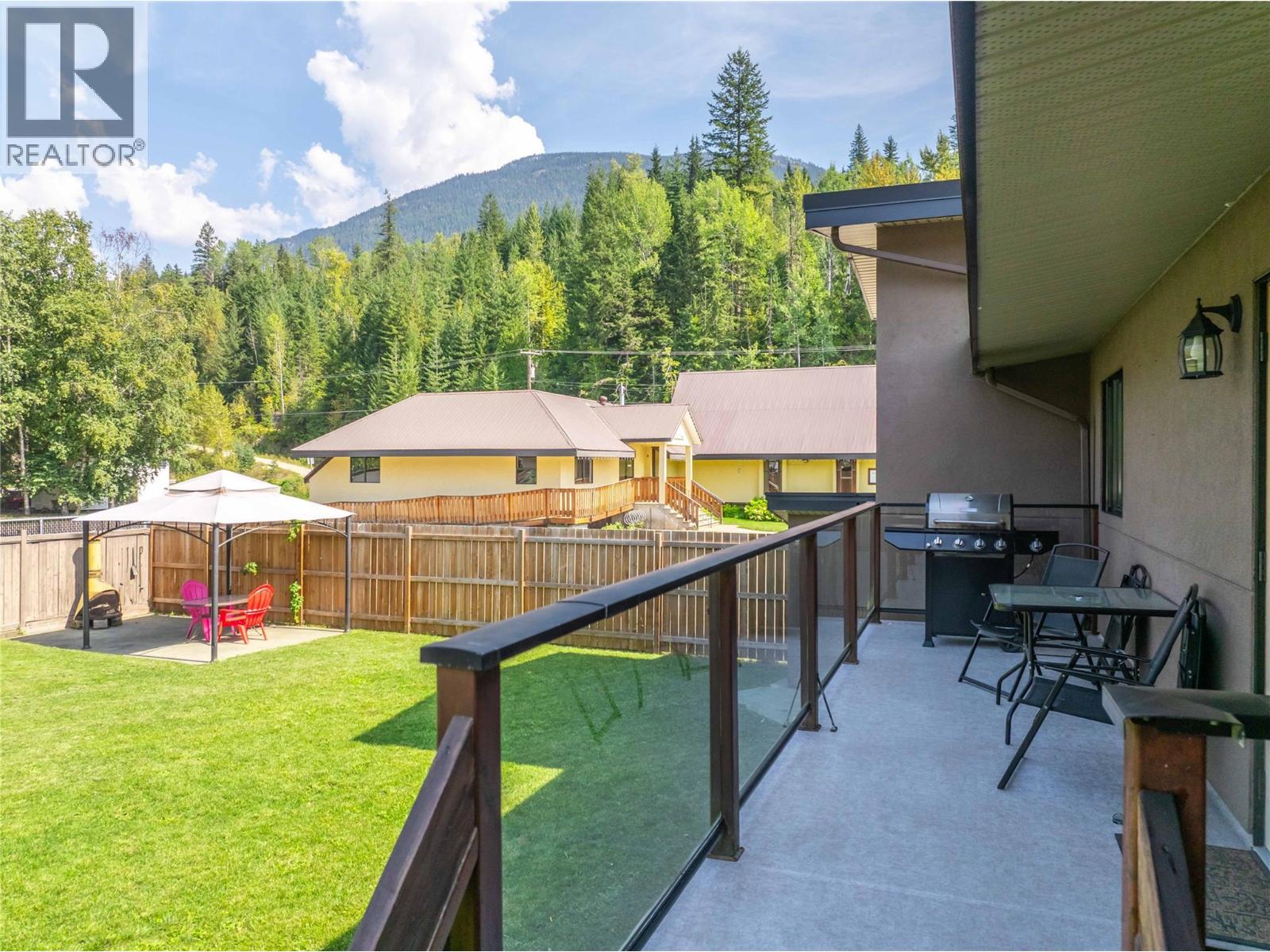 1824 Colbeck Road, Revelstoke