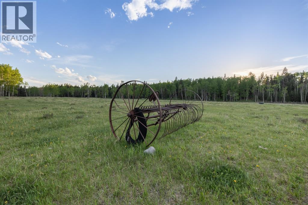 231175 Bracken Road, Bragg Creek