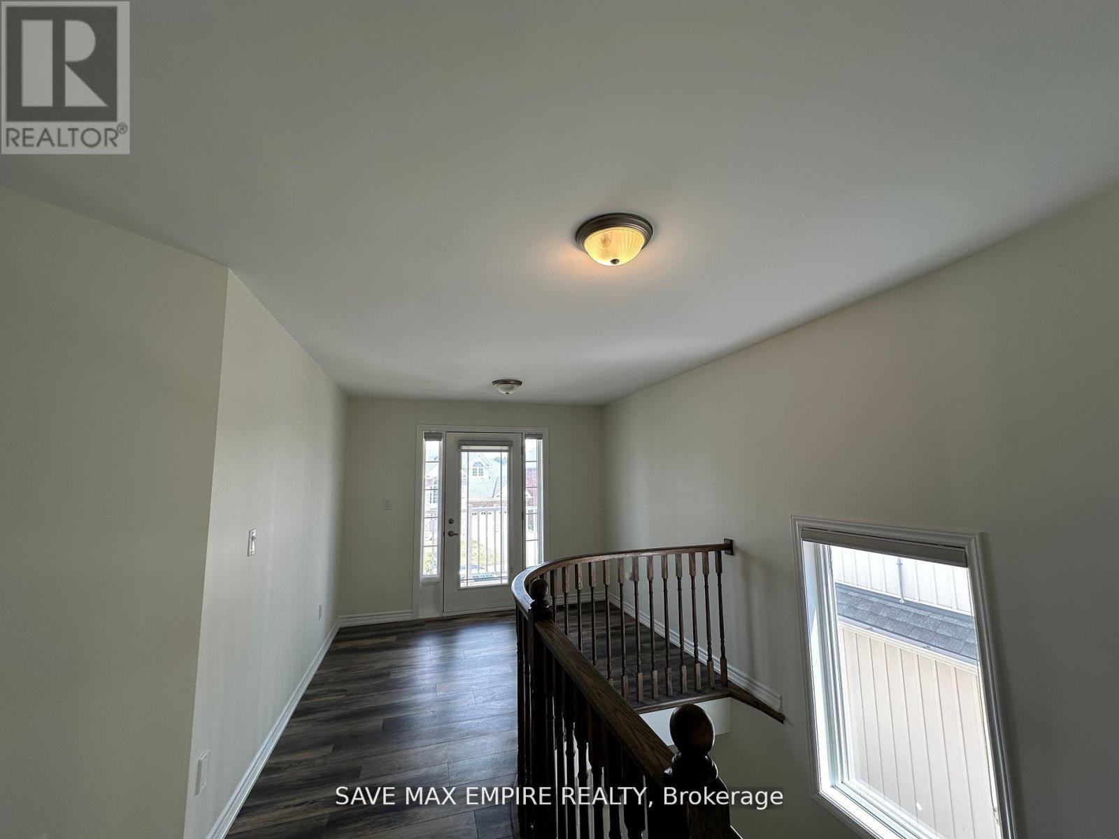 1499 MARINA DRIVE - 18