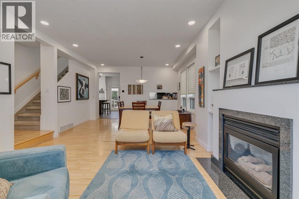 Single Family House for Sale in   Avenue SW Richmond Calgary 
