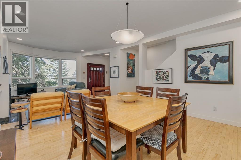 Single Family House for Sale in   Avenue SW Richmond Calgary 