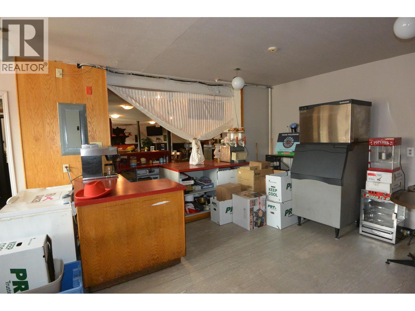 1709 RIVERSIDE Street, Telkwa