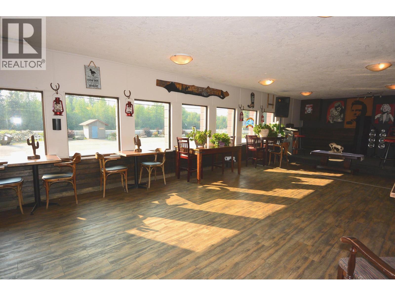 1709 RIVERSIDE Street, Telkwa