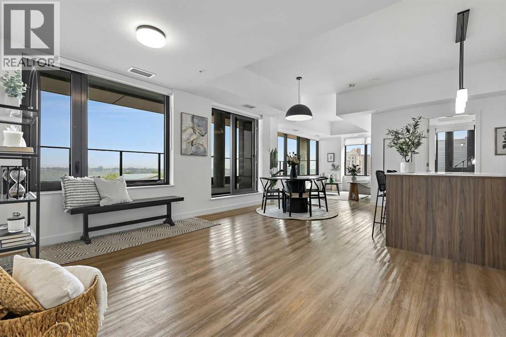 Single Family House for Sale in    Avenue SW Eau Claire Calgary 