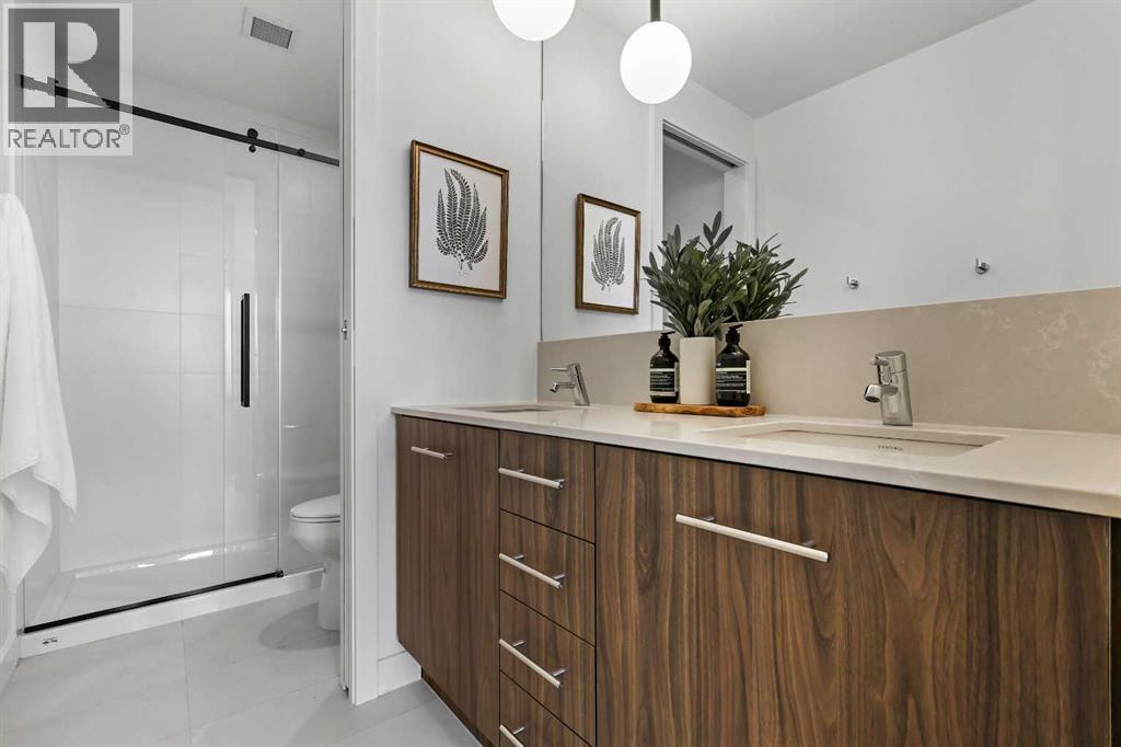 Single Family House for Sale in    Avenue SW Eau Claire Calgary 