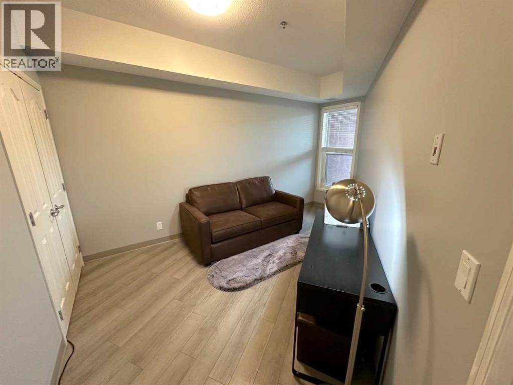 5040 53 Street, Sylvan Lake