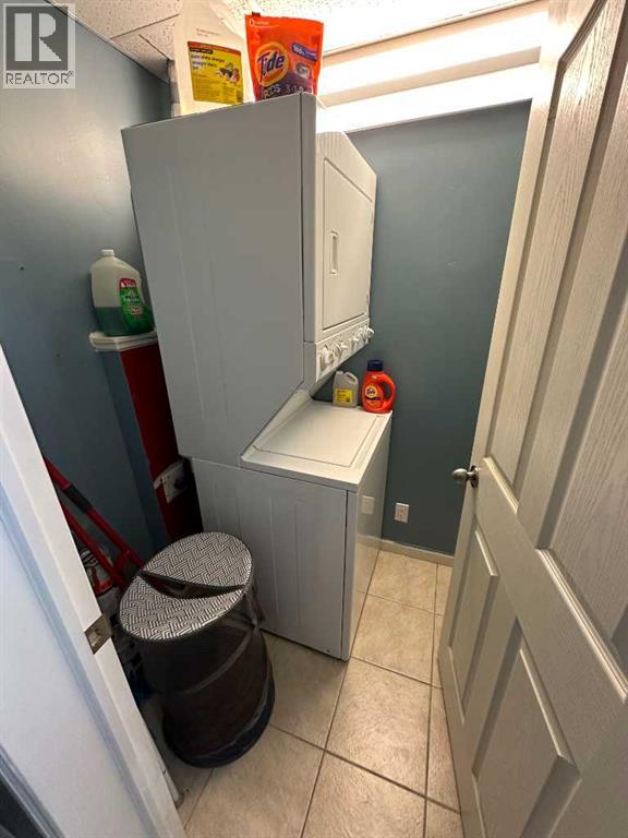 5040 53 Street, Sylvan Lake