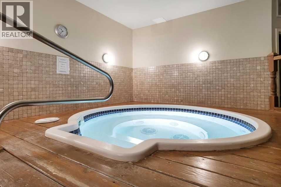 5040 53 Street, Sylvan Lake