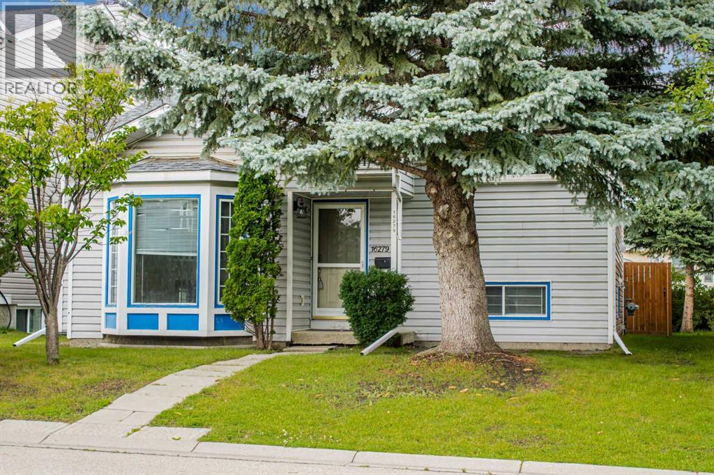 16279 10 Street SW, Calgary, Alberta