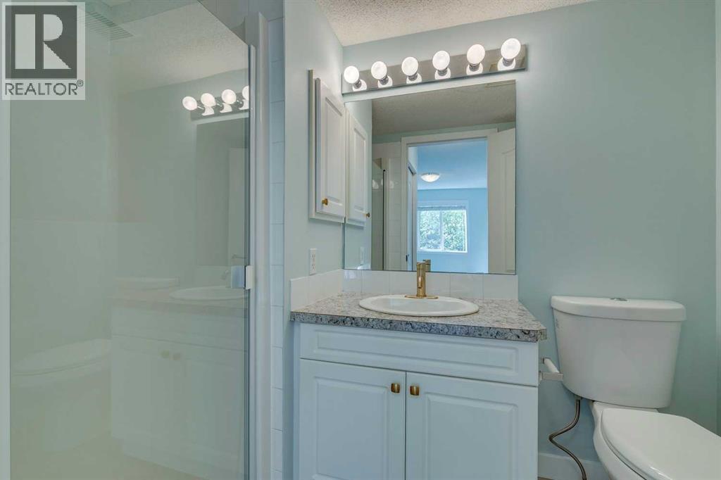 Single Family House for Sale in   Sierra Morena Mews SW Signal Hill Calgary 