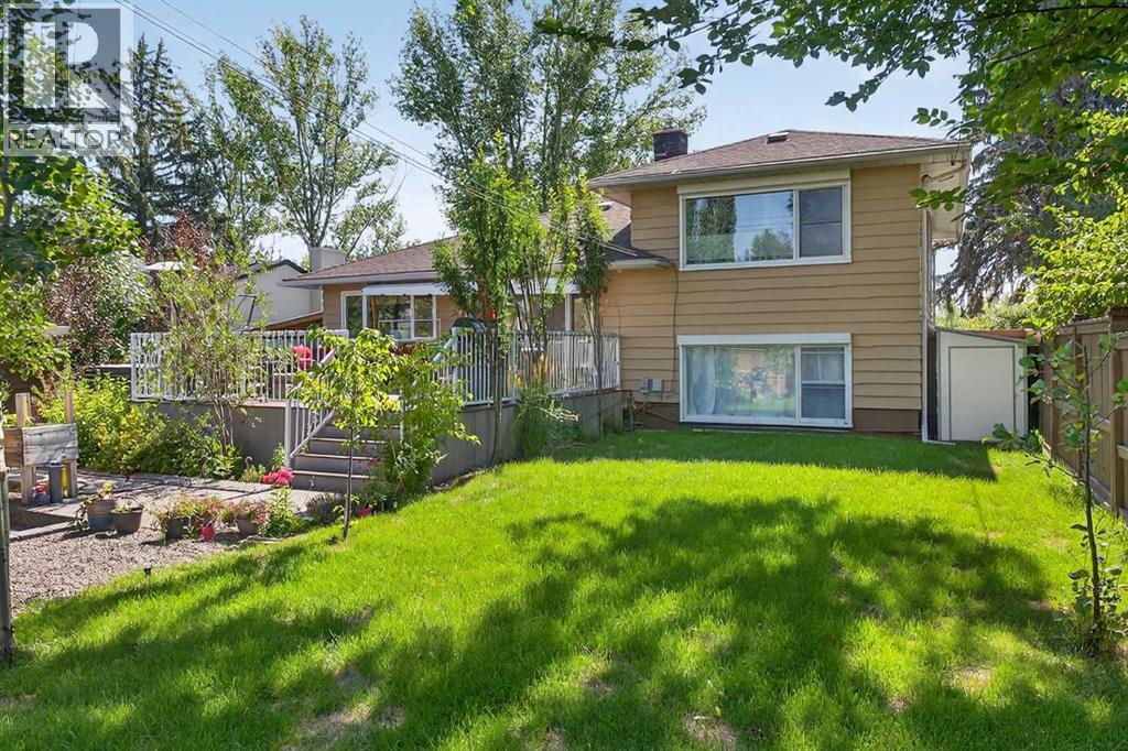 Single Family House 4 Level for Sale in   Avenue SW Altadore Calgary 