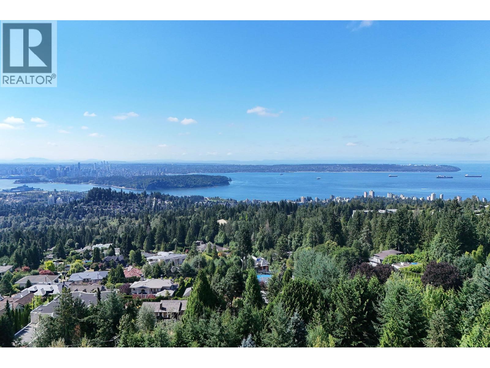 1084 GROVELAND ROAD, West Vancouver