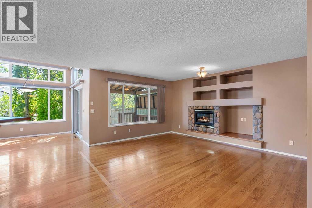 Single Family House for Sale in  Harvest Oak View NE Harvest Hills Calgary 