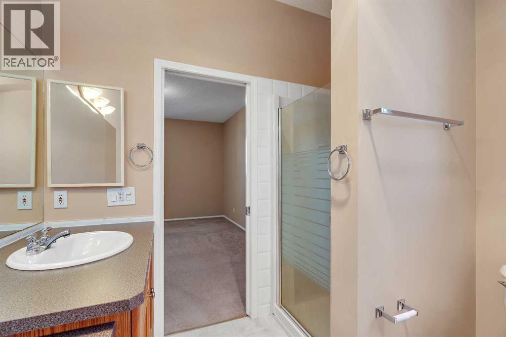 Single Family House for Sale in  Harvest Oak View NE Harvest Hills Calgary 