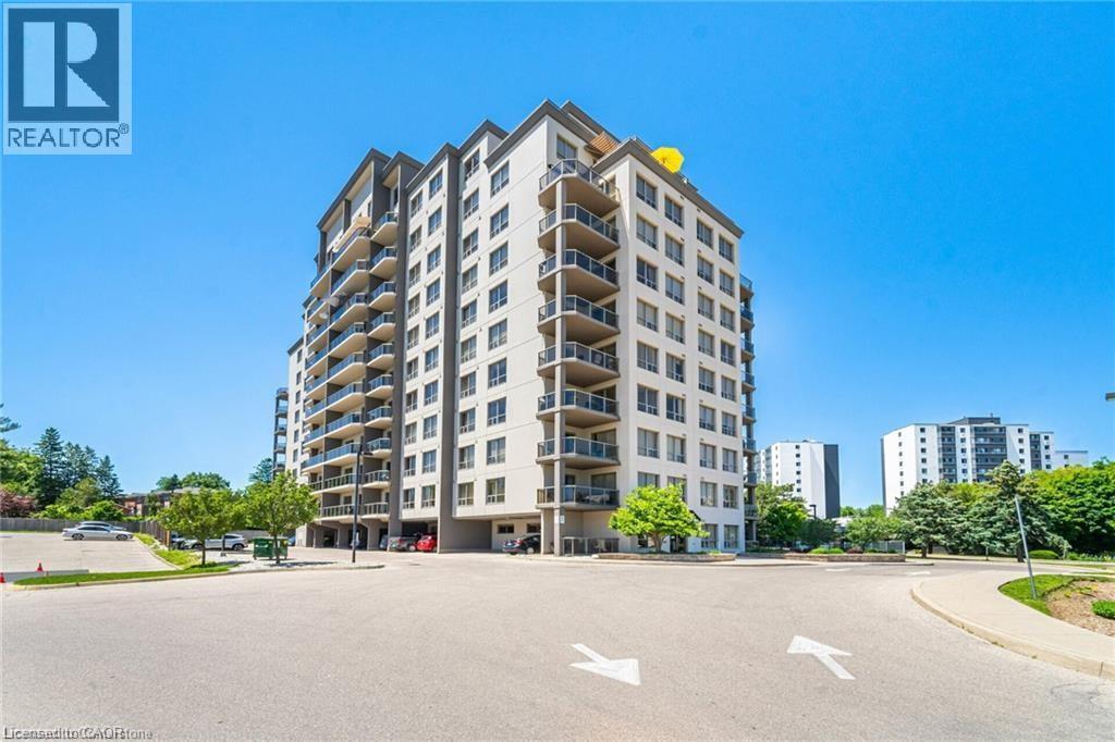 539 BELMONT Avenue W Unit# 906