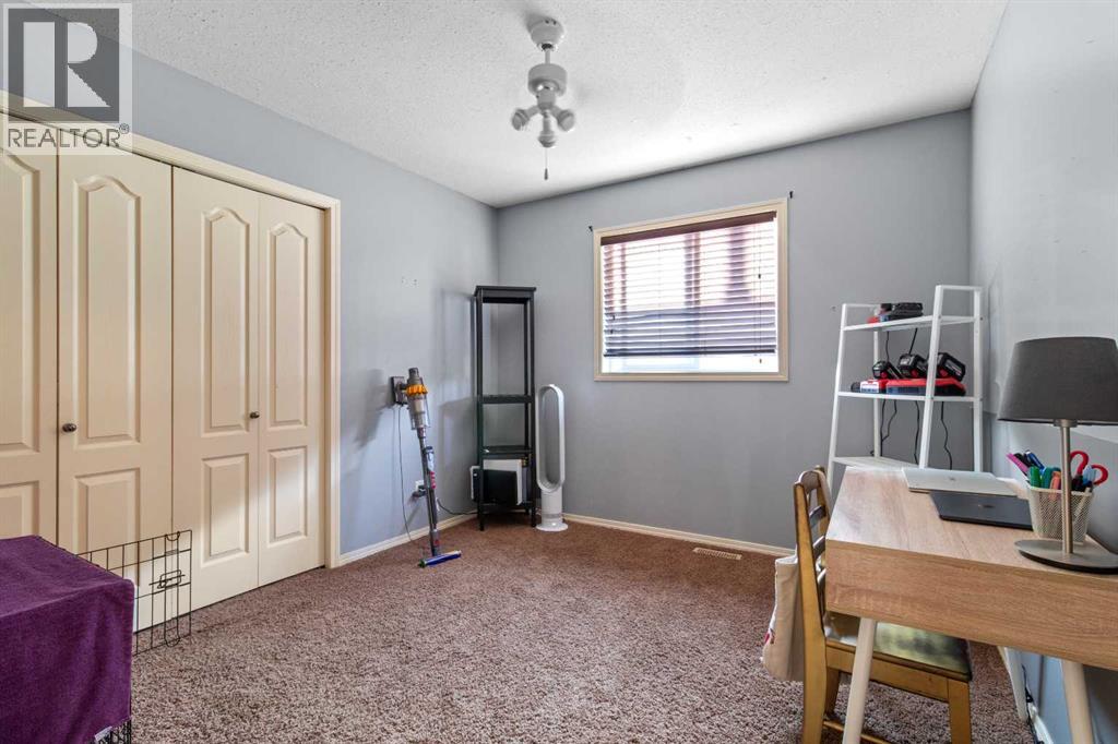 267 Jenner Crescent, Red Deer