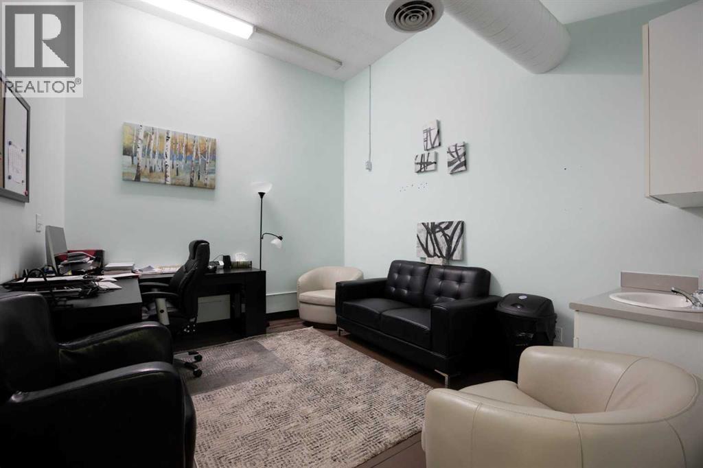 9616 Franklin Avenue, Fort McMurray