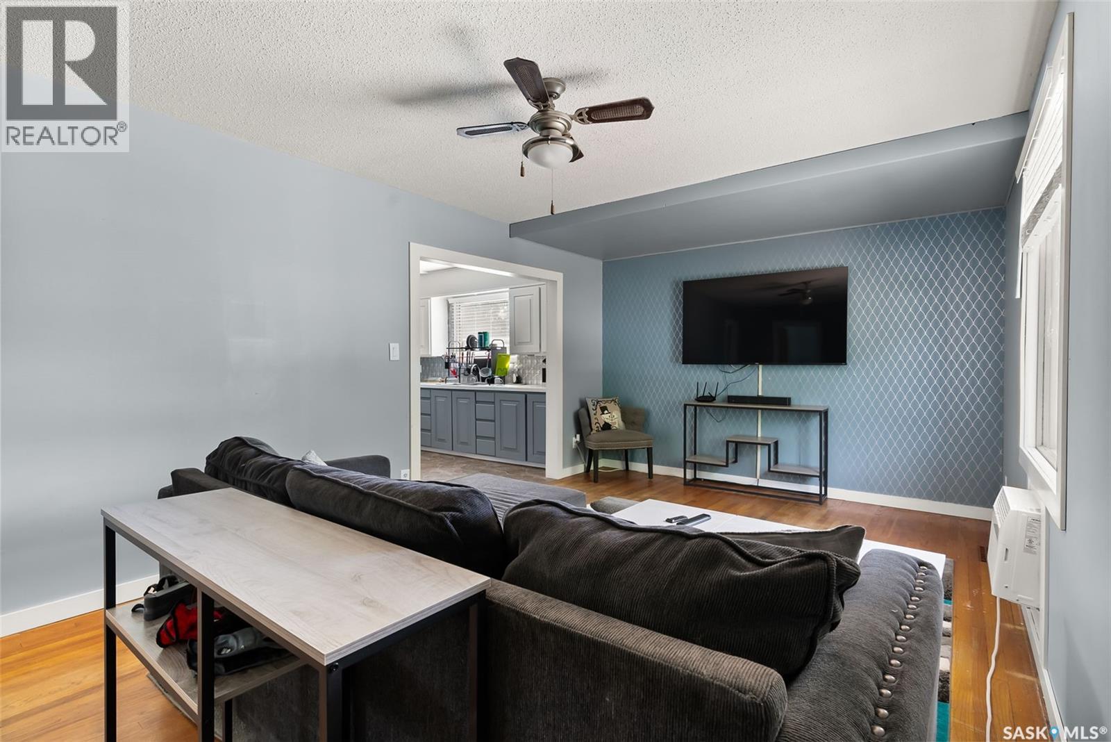 Single Family House Bungalow for Sale in  Horace STREET Regina 
