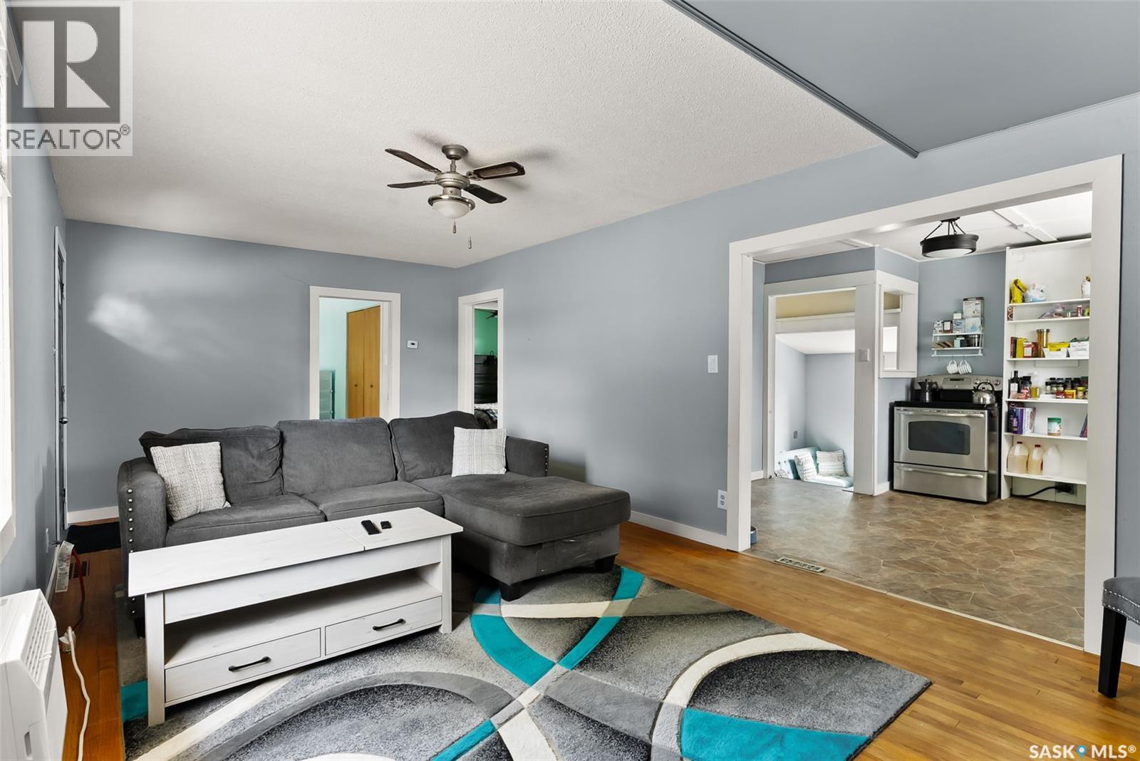 Single Family House Bungalow for Sale in  Horace STREET Regina 