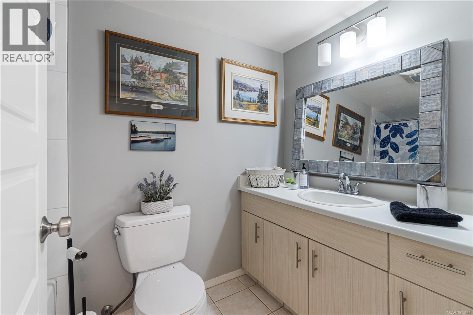 302 3555 Outrigger Rd, Nanoose Bay
