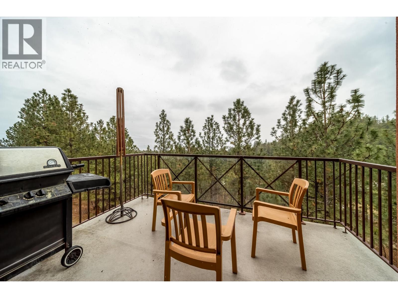 229 1795 Country Club Drive, Kelowna