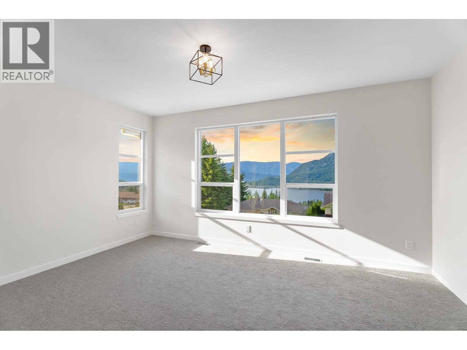  2594 Grand View Place, Blind Bay