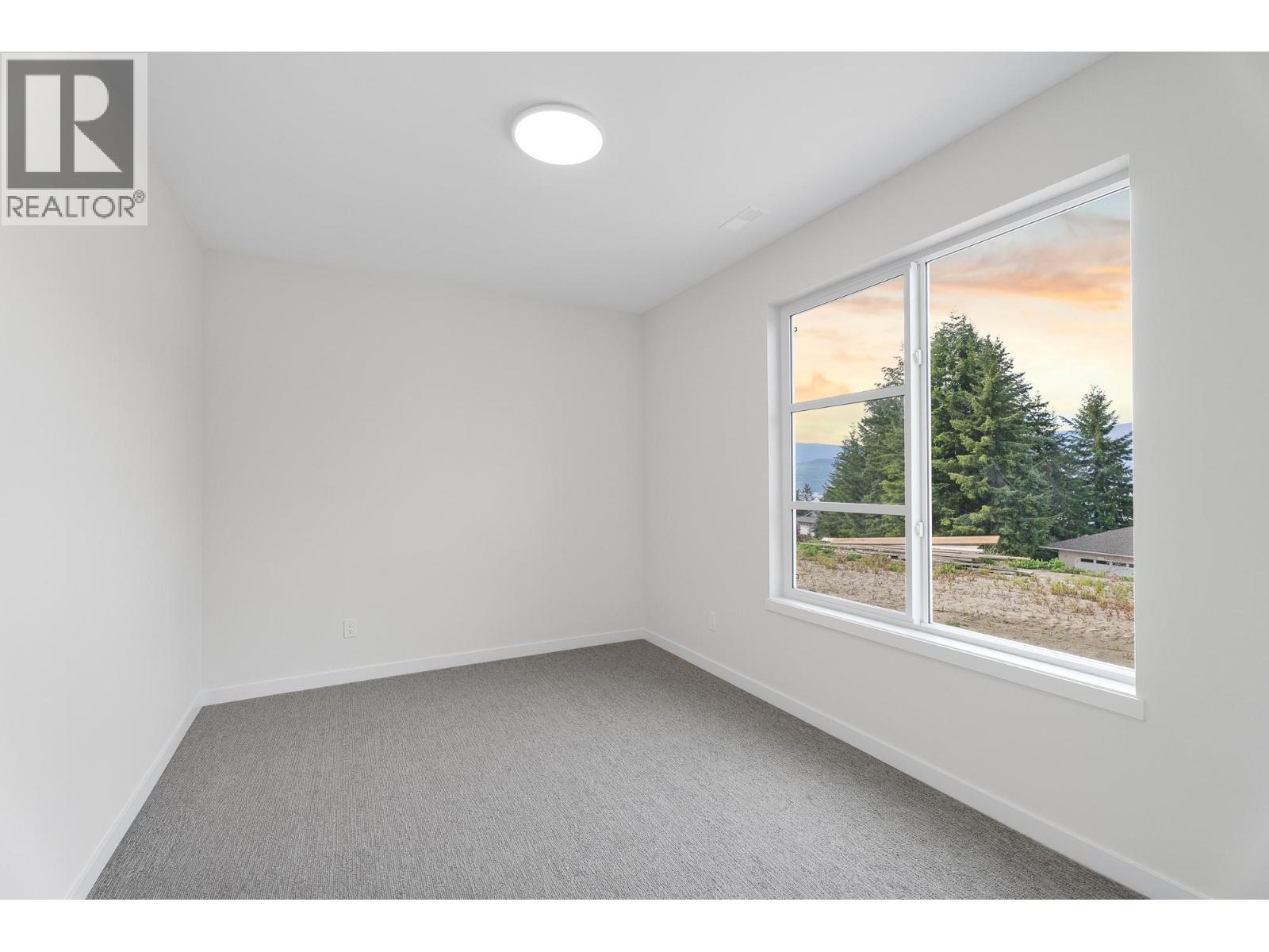  2594 Grand View Place, Blind Bay