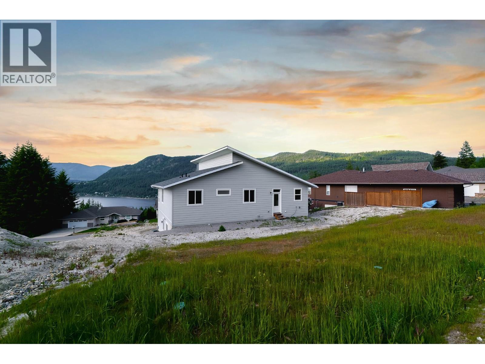  2594 Grand View Place, Blind Bay