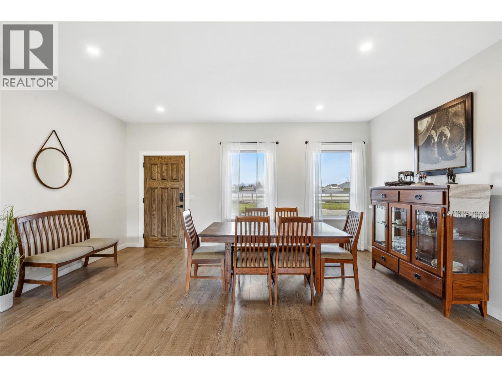  2411 Harding Road, Spallumcheen