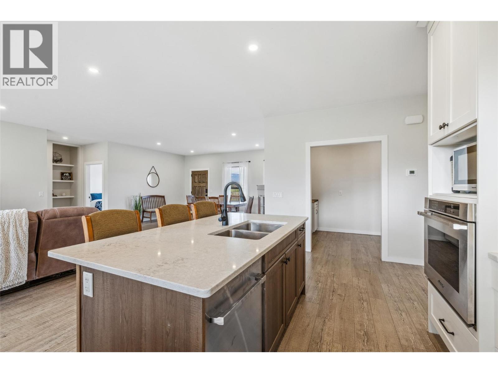  2411 Harding Road, Spallumcheen
