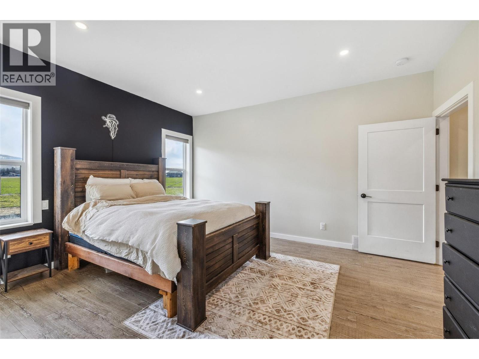  2411 Harding Road, Spallumcheen