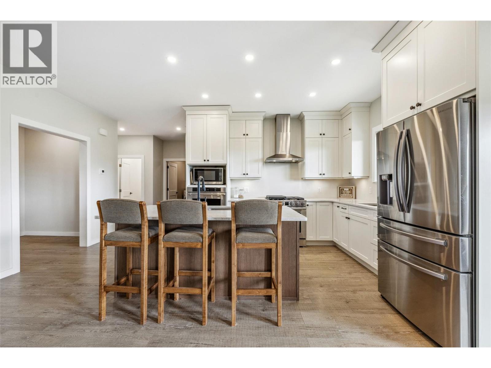 2411 Harding Road, Spallumcheen